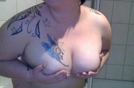 Profil von: sexy svenja - LiveSearch-Tags: blow job videos, kleine dreckige teens