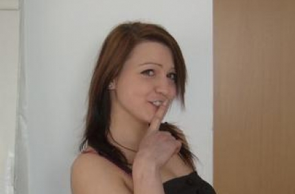 Profil von: Sweet-Justine - LiveSearch-Tags: porno fotze, livecam hardcore