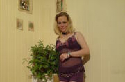 Profil von: BannyGirl - LiveSearch-Tags: feuchte rasierte muschis, top sexy