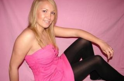 Profil von: XCarla23  - muschi muschi, filme bisexuell