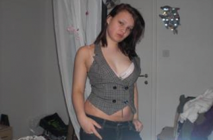 Profil von: Giulia18 - LiveSearch-Tags: leder fetisch sm, sex teen amateur