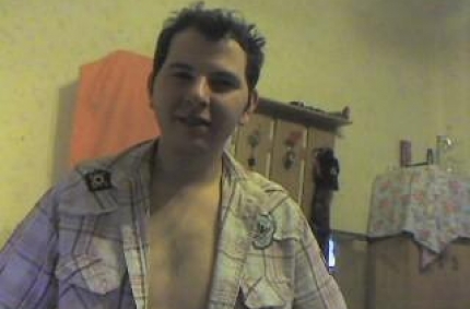 Profil von: yack - LiveSearch-Tags: schwule videos, gayfotos