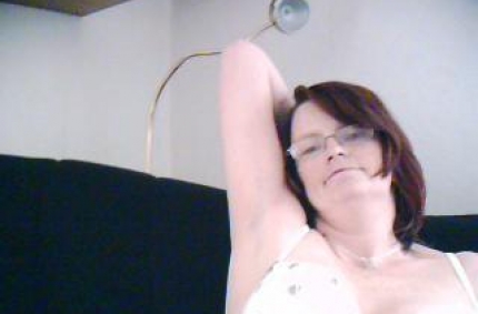 Profil von: HeissesGirl32 - LiveSearch-Tags: kostenlose amateur bilder, private amateurbilder